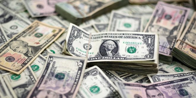 Economic Policy Threatens the Dollar