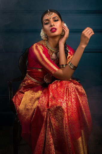 Know about Kanchipuram Wedding Silk Sarees - Vermont Republic